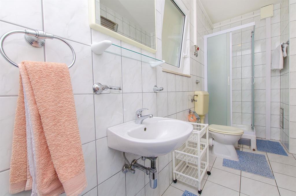 טרוגיר Apartments And Rooms Iva מראה חיצוני תמונה